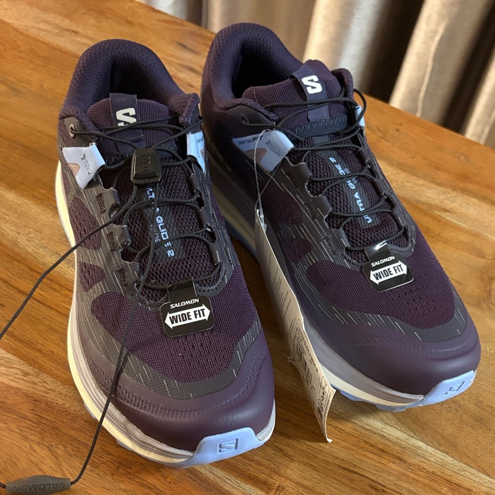 Salomon Women's Dark Purple Sneakers 7 Wide